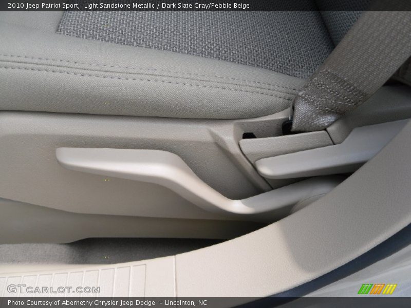 Light Sandstone Metallic / Dark Slate Gray/Pebble Beige 2010 Jeep Patriot Sport