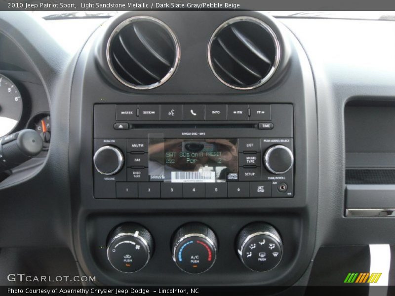 Light Sandstone Metallic / Dark Slate Gray/Pebble Beige 2010 Jeep Patriot Sport