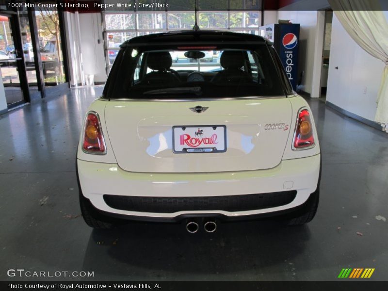 Pepper White / Grey/Black 2008 Mini Cooper S Hardtop