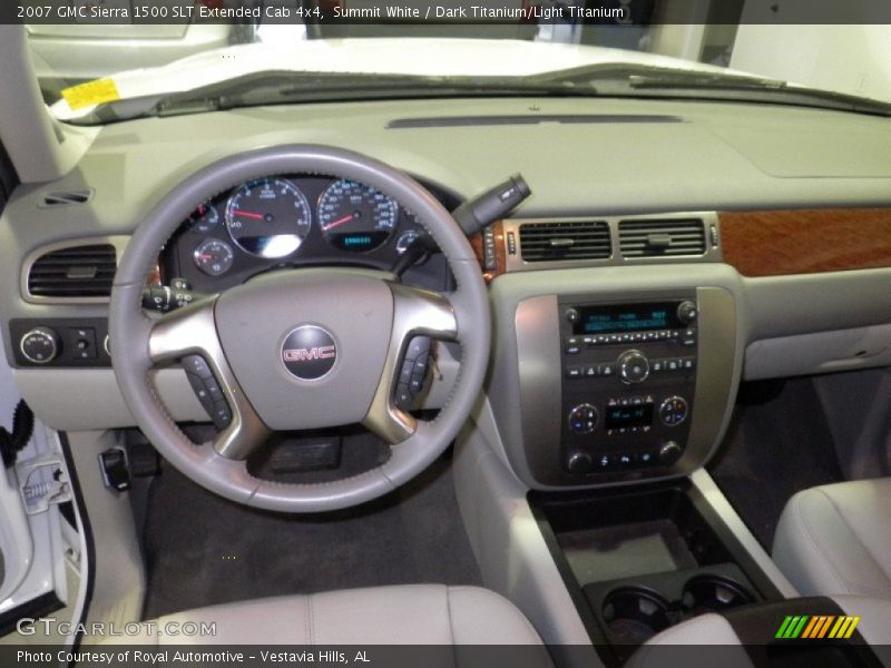 Dashboard of 2007 Sierra 1500 SLT Extended Cab 4x4