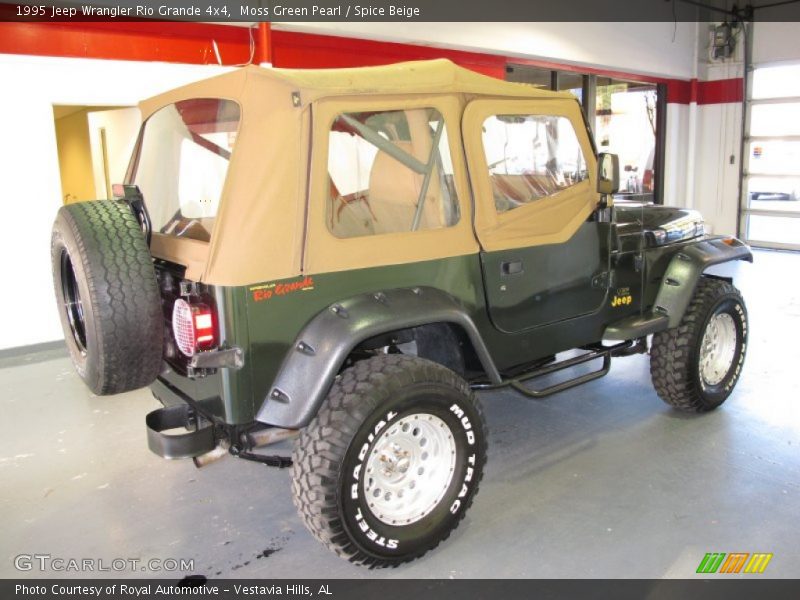 Moss Green Pearl / Spice Beige 1995 Jeep Wrangler Rio Grande 4x4