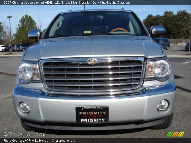 Bright Silver Metallic / Dark Khaki/Light Graystone 2007 Chrysler Aspen Limited HEMI 4WD