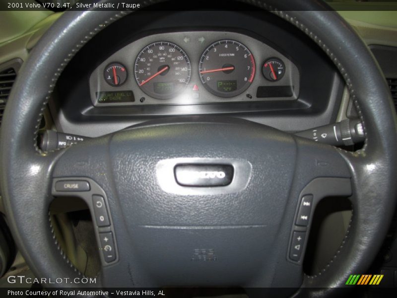 Silver Metallic / Taupe 2001 Volvo V70 2.4T