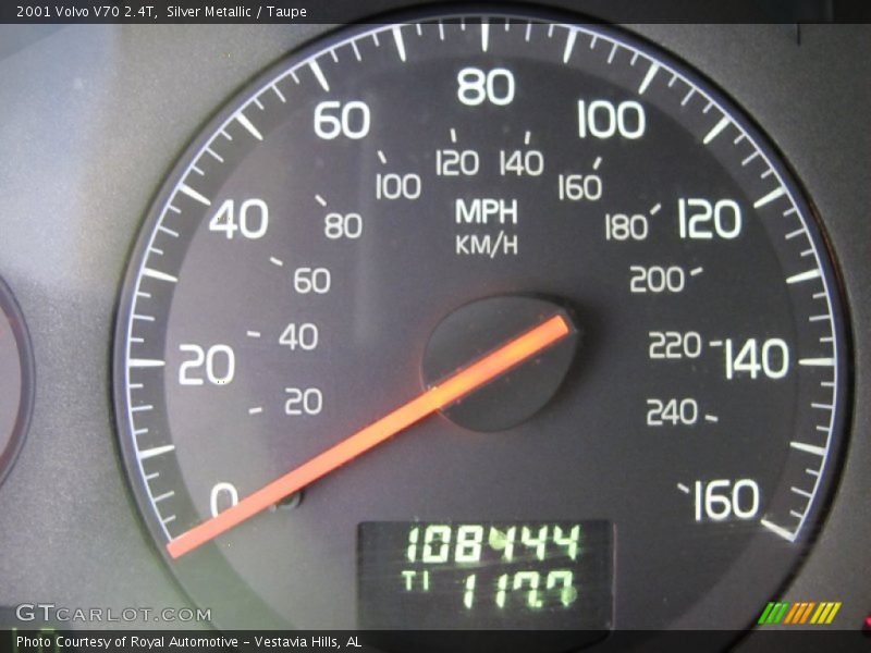 Silver Metallic / Taupe 2001 Volvo V70 2.4T