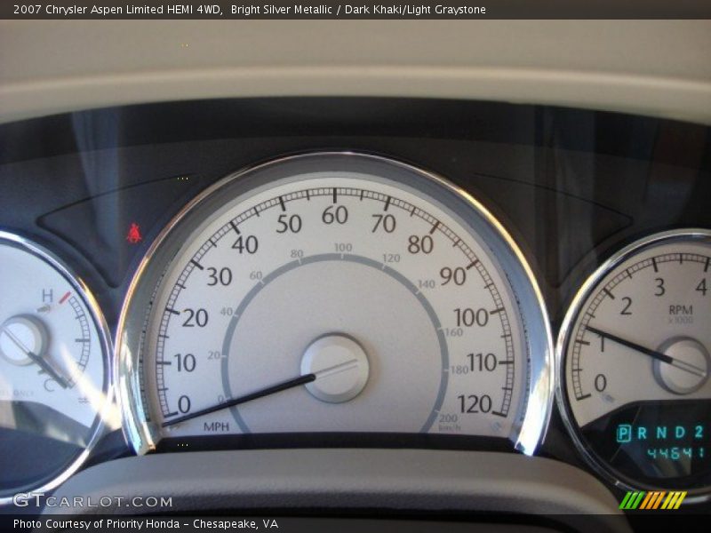 Bright Silver Metallic / Dark Khaki/Light Graystone 2007 Chrysler Aspen Limited HEMI 4WD