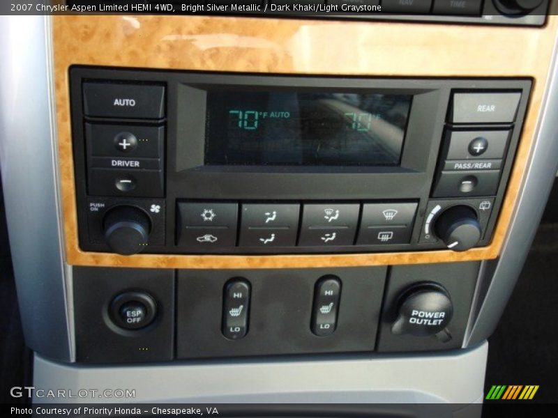 Bright Silver Metallic / Dark Khaki/Light Graystone 2007 Chrysler Aspen Limited HEMI 4WD
