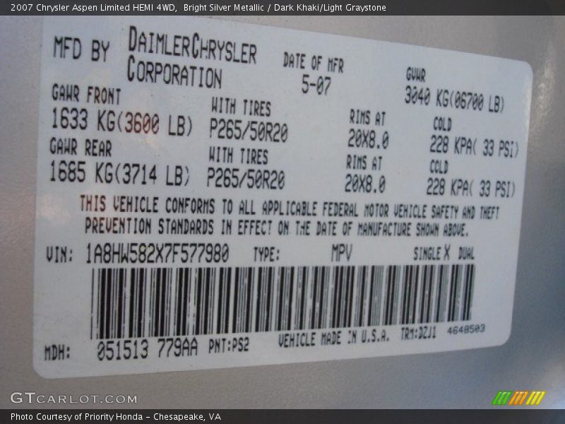 Bright Silver Metallic / Dark Khaki/Light Graystone 2007 Chrysler Aspen Limited HEMI 4WD