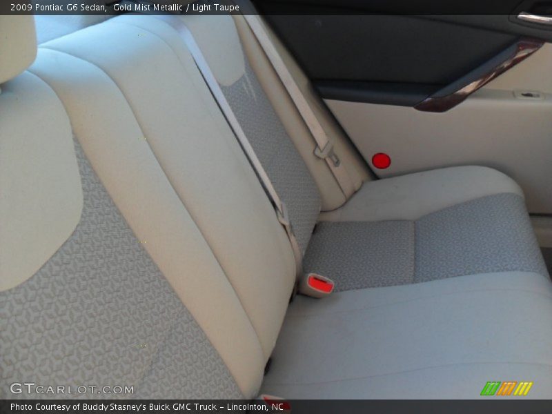 Gold Mist Metallic / Light Taupe 2009 Pontiac G6 Sedan