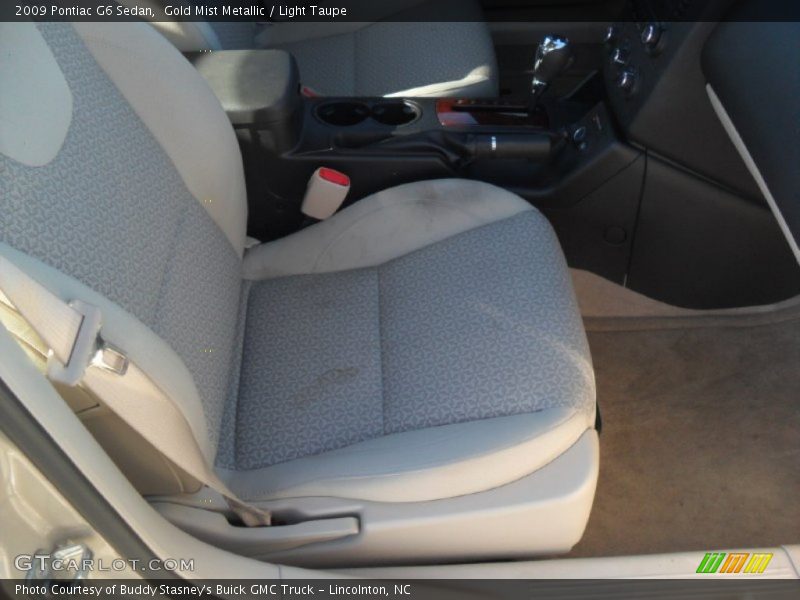 Gold Mist Metallic / Light Taupe 2009 Pontiac G6 Sedan