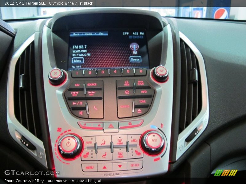 Olympic White / Jet Black 2012 GMC Terrain SLE