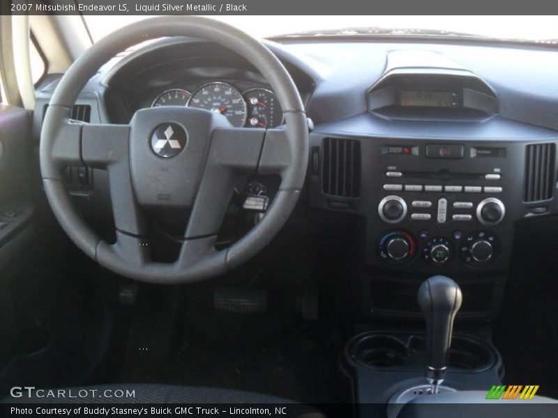 Liquid Silver Metallic / Black 2007 Mitsubishi Endeavor LS