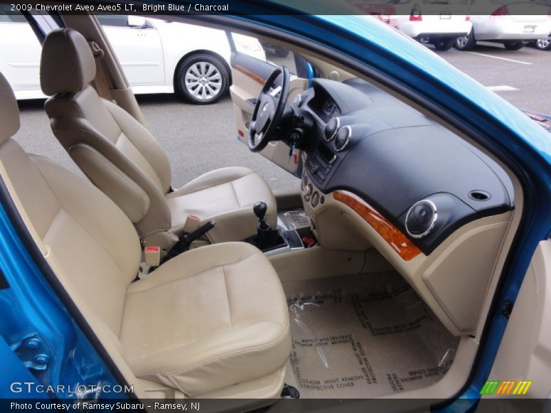 Bright Blue / Charcoal 2009 Chevrolet Aveo Aveo5 LT