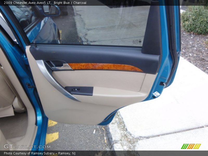 Bright Blue / Charcoal 2009 Chevrolet Aveo Aveo5 LT