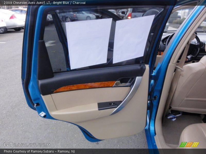 Bright Blue / Charcoal 2009 Chevrolet Aveo Aveo5 LT