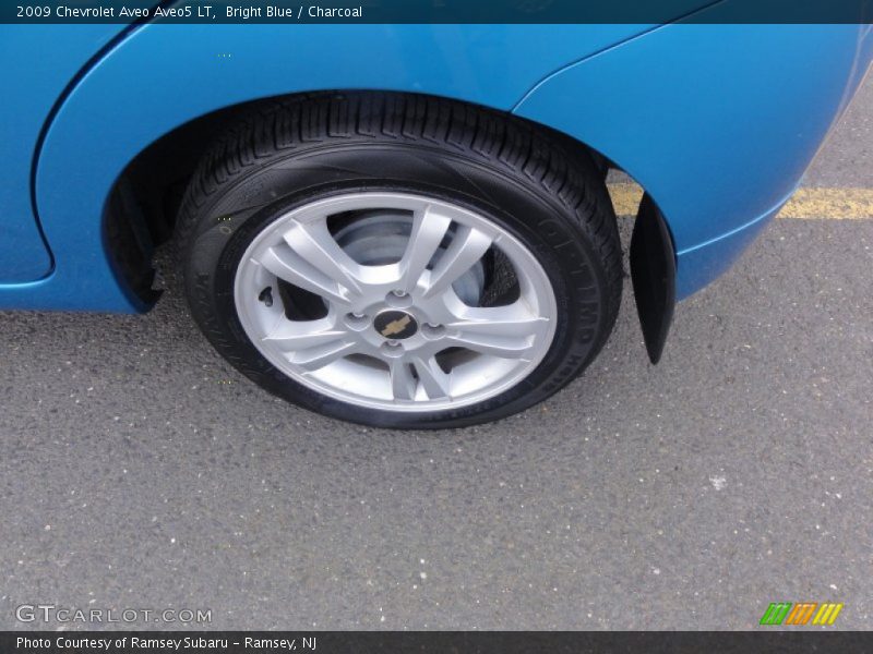 Bright Blue / Charcoal 2009 Chevrolet Aveo Aveo5 LT