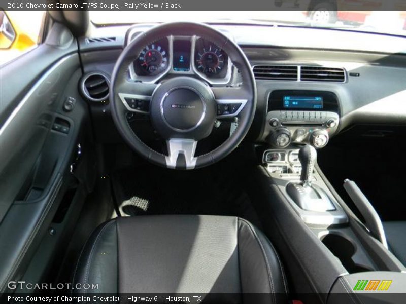 Dashboard of 2010 Camaro LT/RS Coupe