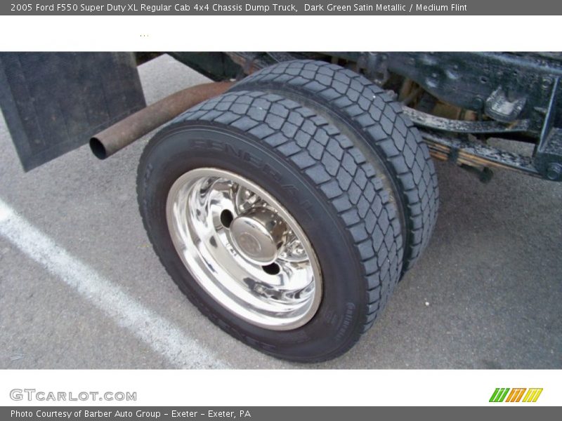  2005 F550 Super Duty XL Regular Cab 4x4 Chassis Dump Truck Wheel