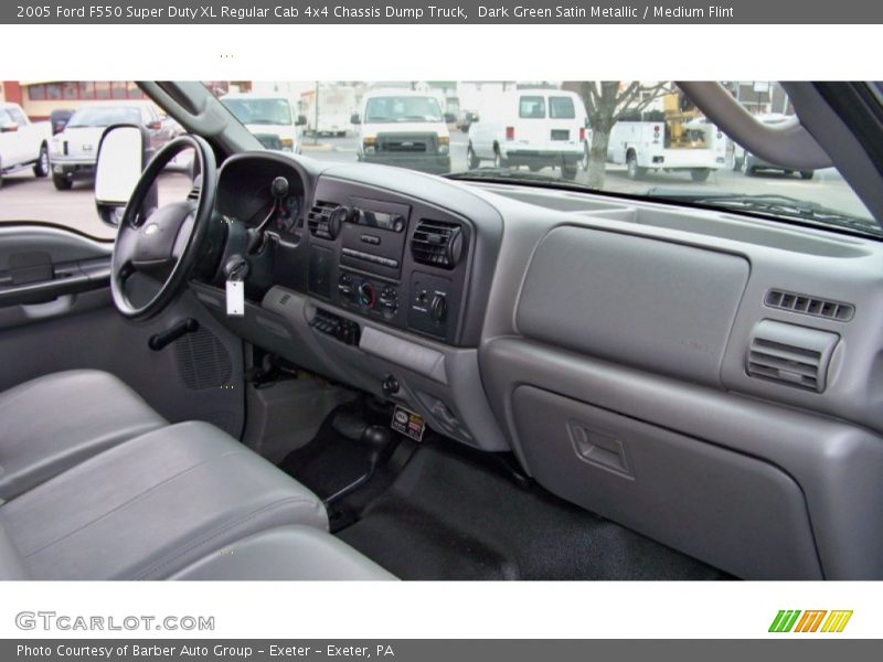 Dark Green Satin Metallic / Medium Flint 2005 Ford F550 Super Duty XL Regular Cab 4x4 Chassis Dump Truck