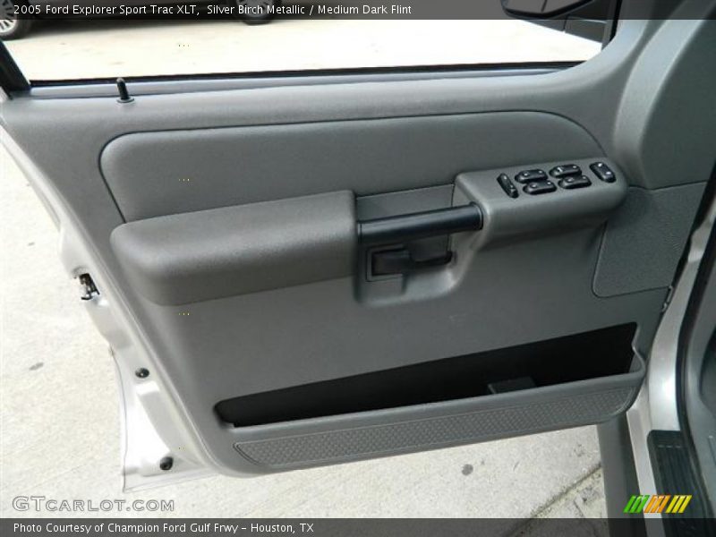 Silver Birch Metallic / Medium Dark Flint 2005 Ford Explorer Sport Trac XLT