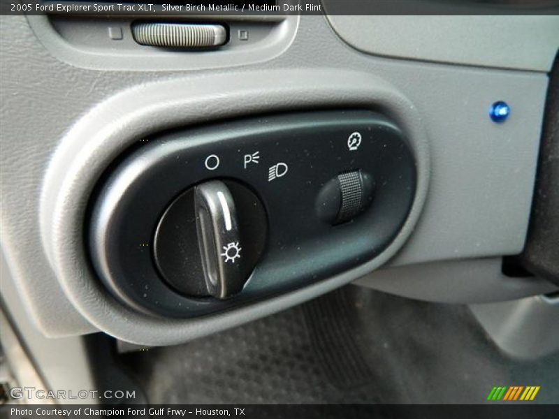 Silver Birch Metallic / Medium Dark Flint 2005 Ford Explorer Sport Trac XLT