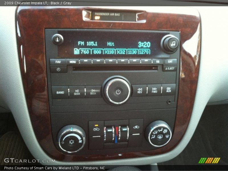Black / Gray 2009 Chevrolet Impala LT