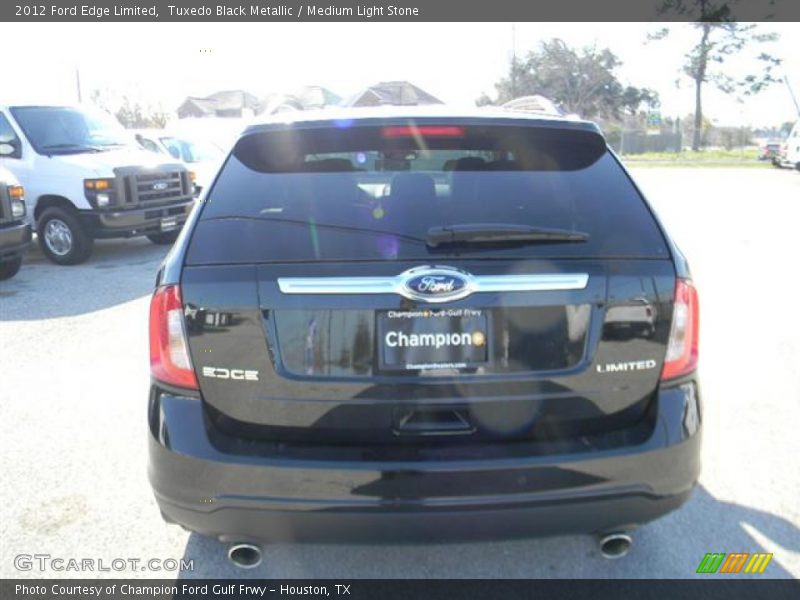 Tuxedo Black Metallic / Medium Light Stone 2012 Ford Edge Limited