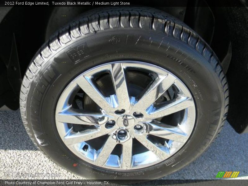 Tuxedo Black Metallic / Medium Light Stone 2012 Ford Edge Limited