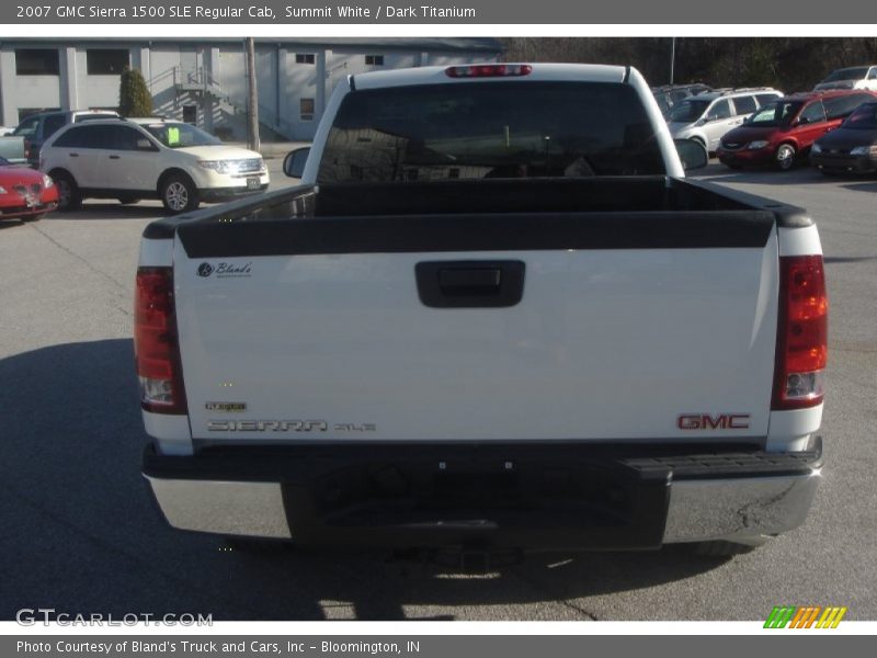 Summit White / Dark Titanium 2007 GMC Sierra 1500 SLE Regular Cab