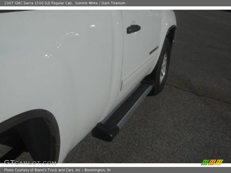 Summit White / Dark Titanium 2007 GMC Sierra 1500 SLE Regular Cab