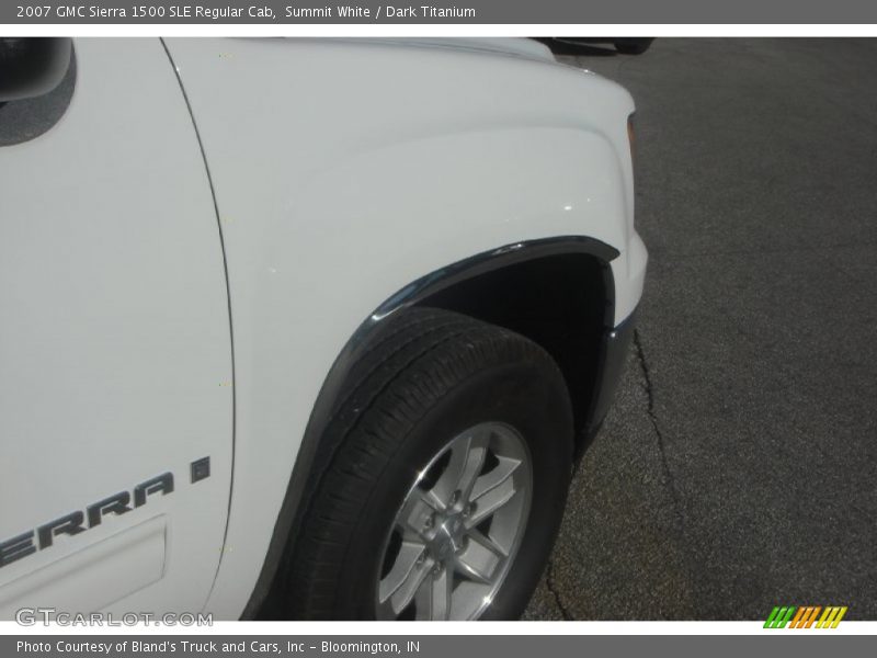 Summit White / Dark Titanium 2007 GMC Sierra 1500 SLE Regular Cab