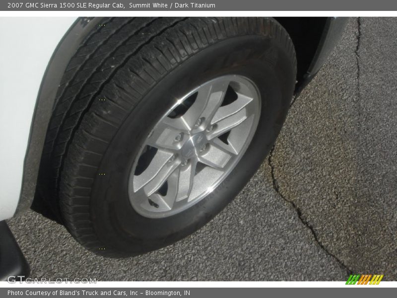 Summit White / Dark Titanium 2007 GMC Sierra 1500 SLE Regular Cab
