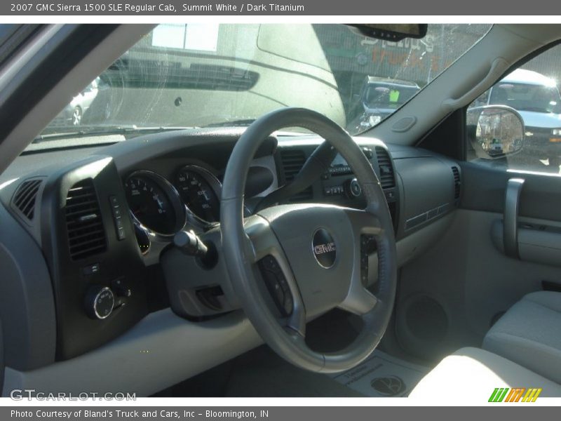 Summit White / Dark Titanium 2007 GMC Sierra 1500 SLE Regular Cab
