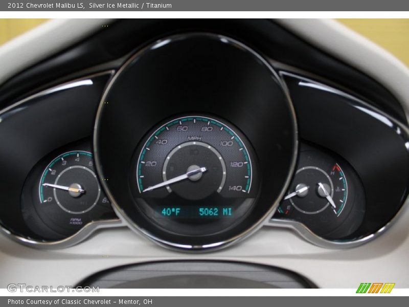 Silver Ice Metallic / Titanium 2012 Chevrolet Malibu LS