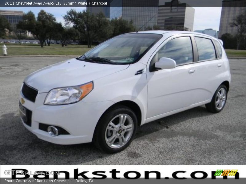 Summit White / Charcoal 2011 Chevrolet Aveo Aveo5 LT