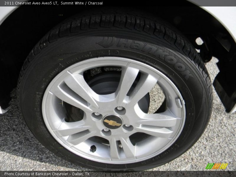 Summit White / Charcoal 2011 Chevrolet Aveo Aveo5 LT