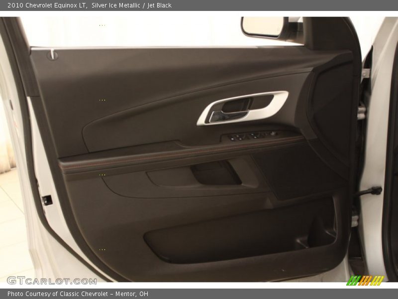 Silver Ice Metallic / Jet Black 2010 Chevrolet Equinox LT