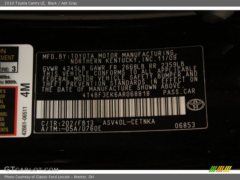 Black / Ash Gray 2010 Toyota Camry LE