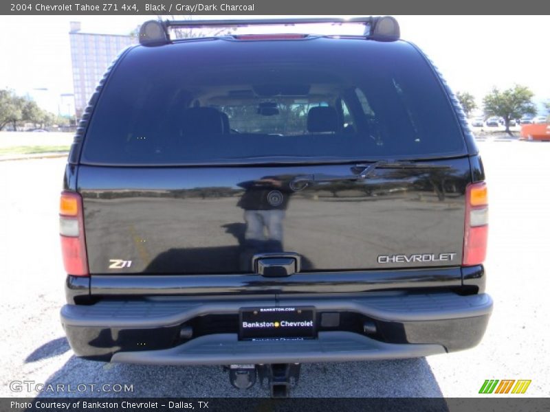Black / Gray/Dark Charcoal 2004 Chevrolet Tahoe Z71 4x4