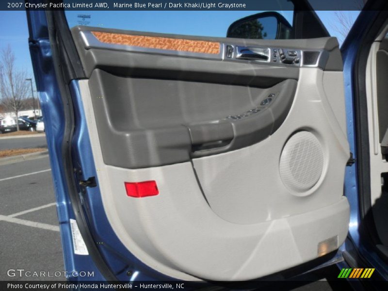Door Panel of 2007 Pacifica Limited AWD
