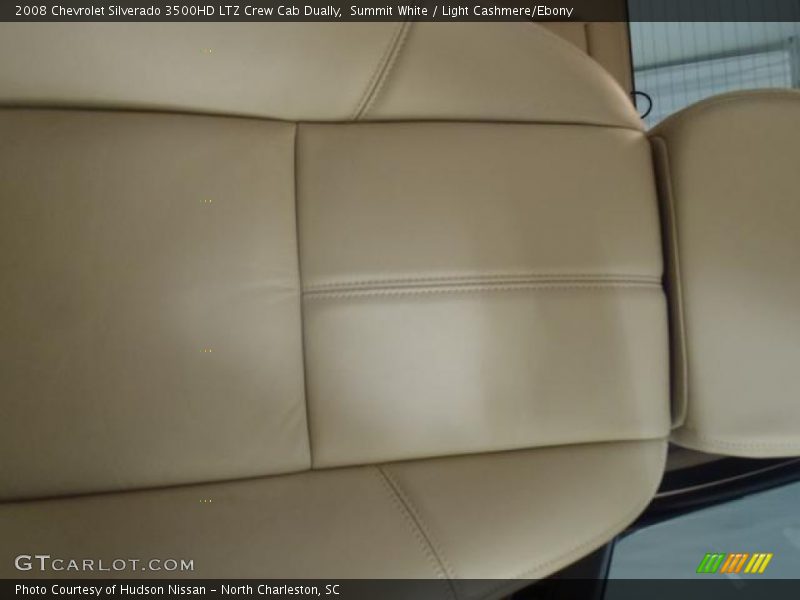 Summit White / Light Cashmere/Ebony 2008 Chevrolet Silverado 3500HD LTZ Crew Cab Dually