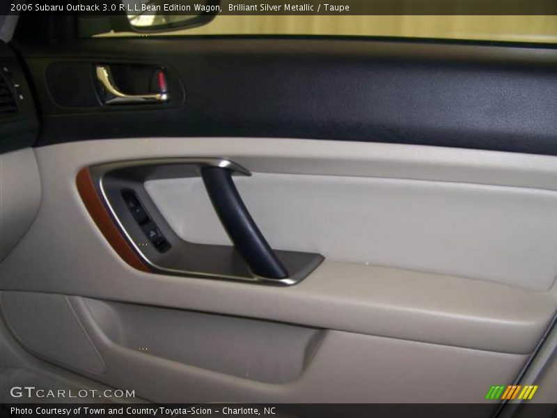 Brilliant Silver Metallic / Taupe 2006 Subaru Outback 3.0 R L.L.Bean Edition Wagon