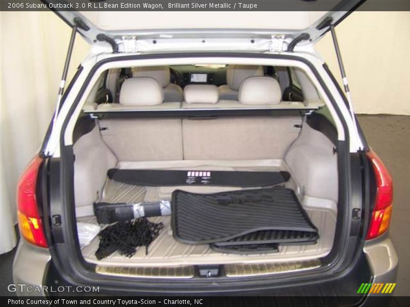 Brilliant Silver Metallic / Taupe 2006 Subaru Outback 3.0 R L.L.Bean Edition Wagon