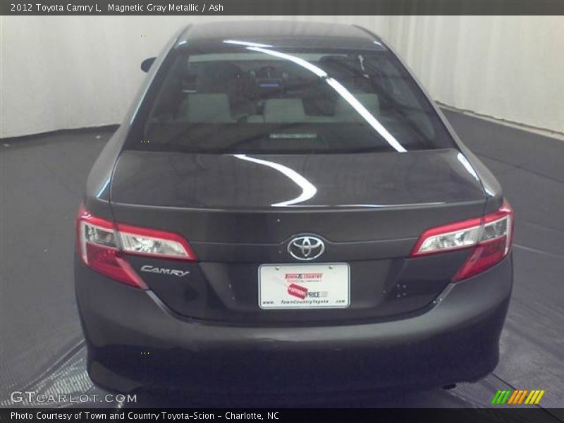 Magnetic Gray Metallic / Ash 2012 Toyota Camry L