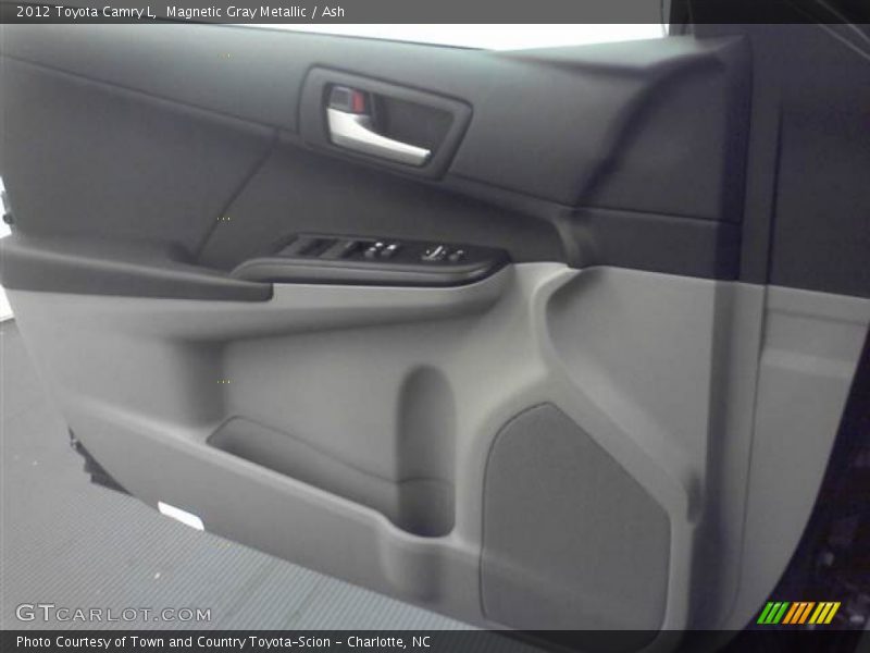 Magnetic Gray Metallic / Ash 2012 Toyota Camry L