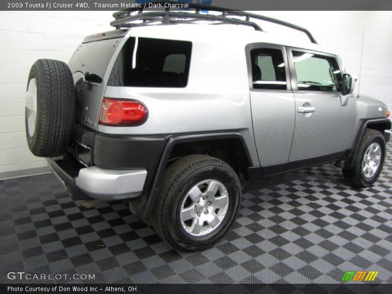 Titanium Metallic / Dark Charcoal 2009 Toyota FJ Cruiser 4WD