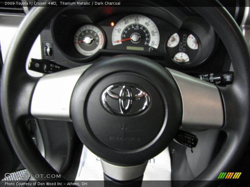 Titanium Metallic / Dark Charcoal 2009 Toyota FJ Cruiser 4WD