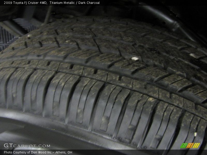 Titanium Metallic / Dark Charcoal 2009 Toyota FJ Cruiser 4WD