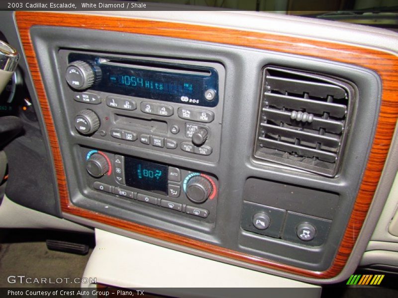 Controls of 2003 Escalade 