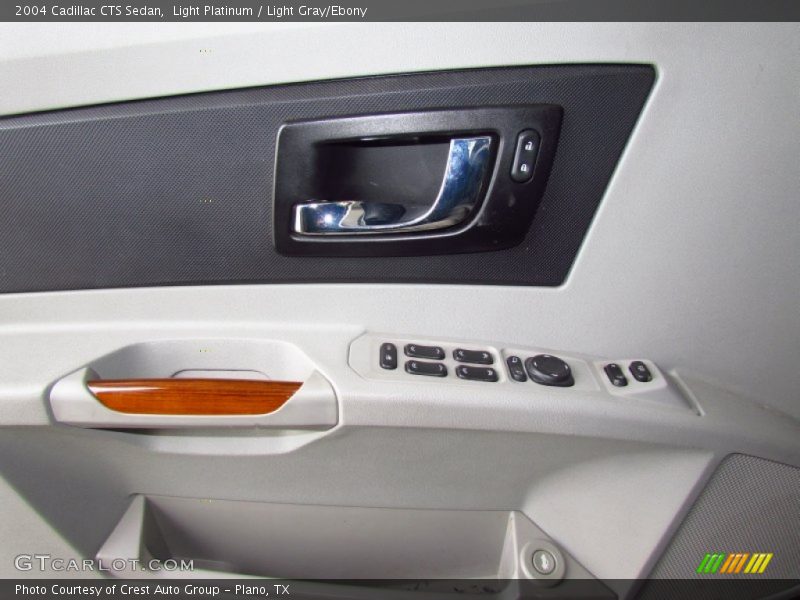 Light Platinum / Light Gray/Ebony 2004 Cadillac CTS Sedan
