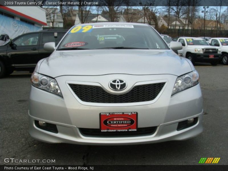 Classic Silver Metallic / Charcoal 2009 Toyota Camry SE